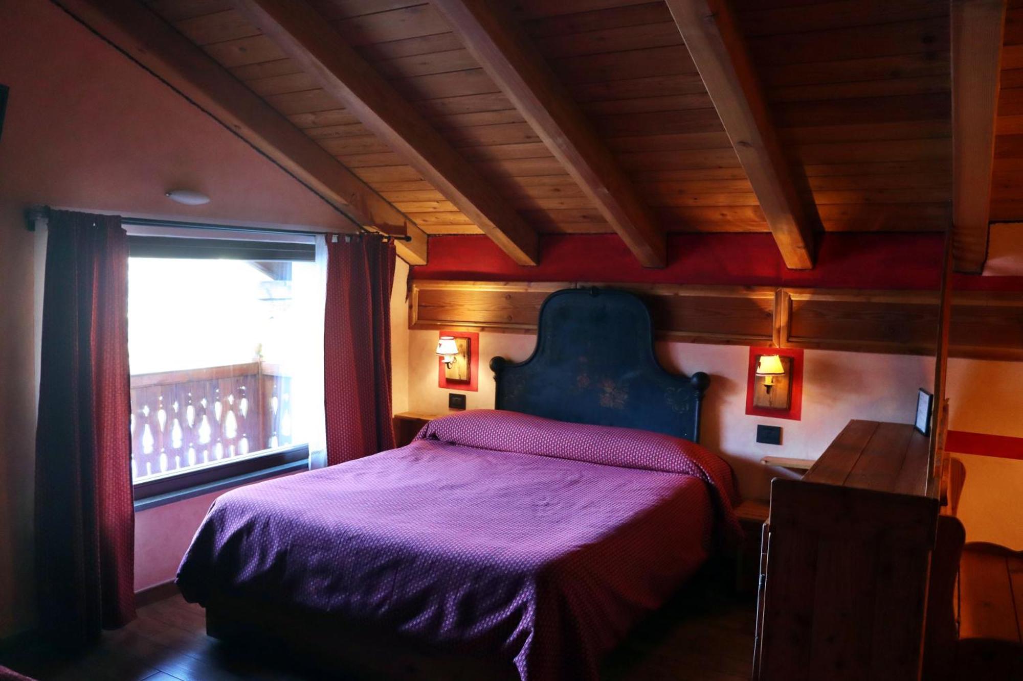 Agriturismo B&B Chevres A Cheval Charvensod Exterior foto